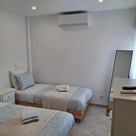 Апартаменты Lisbon South Side Баррейру